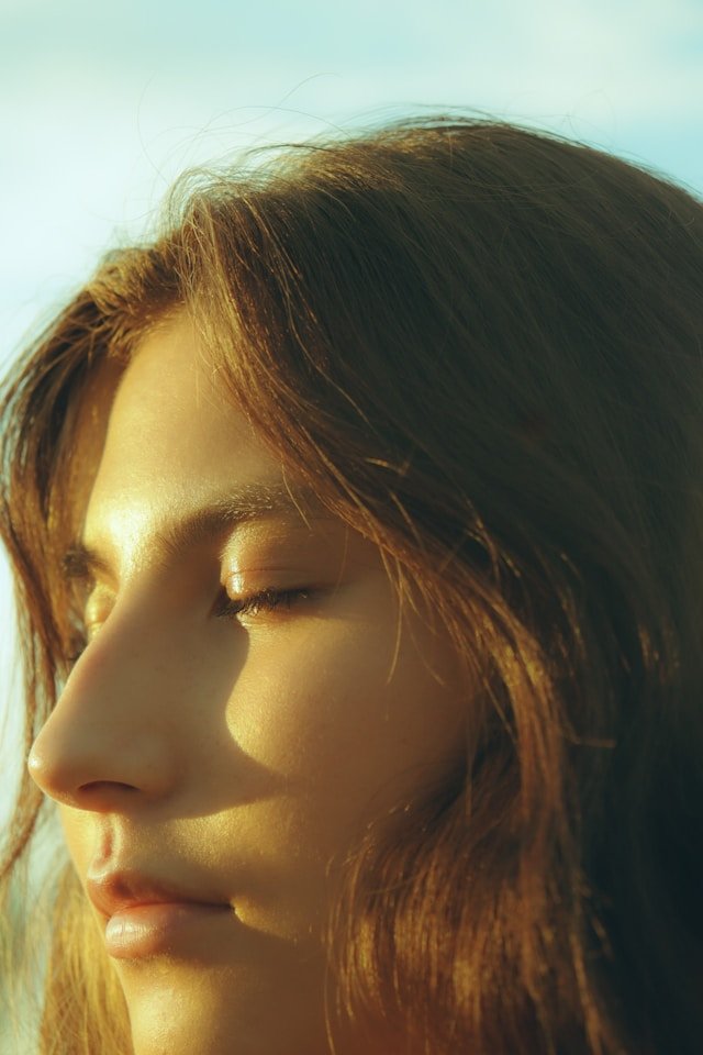 Rhinoplasty: Recovery Timeline & Tips